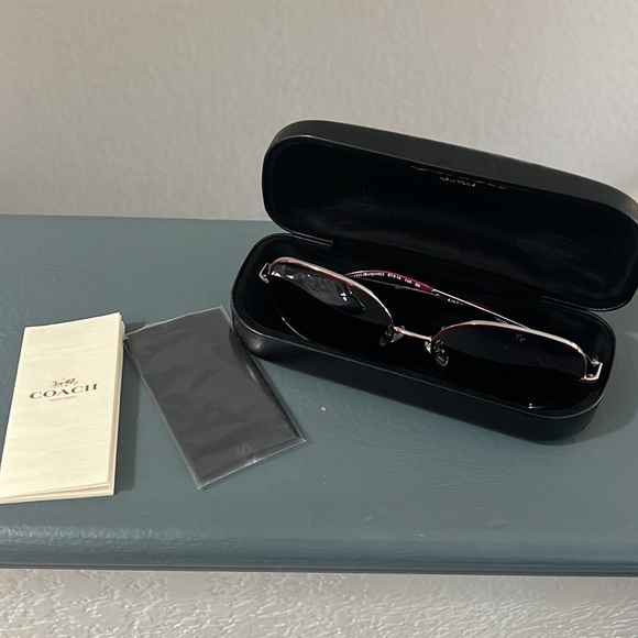 Coach Sunglasses - Picture 7 of 8